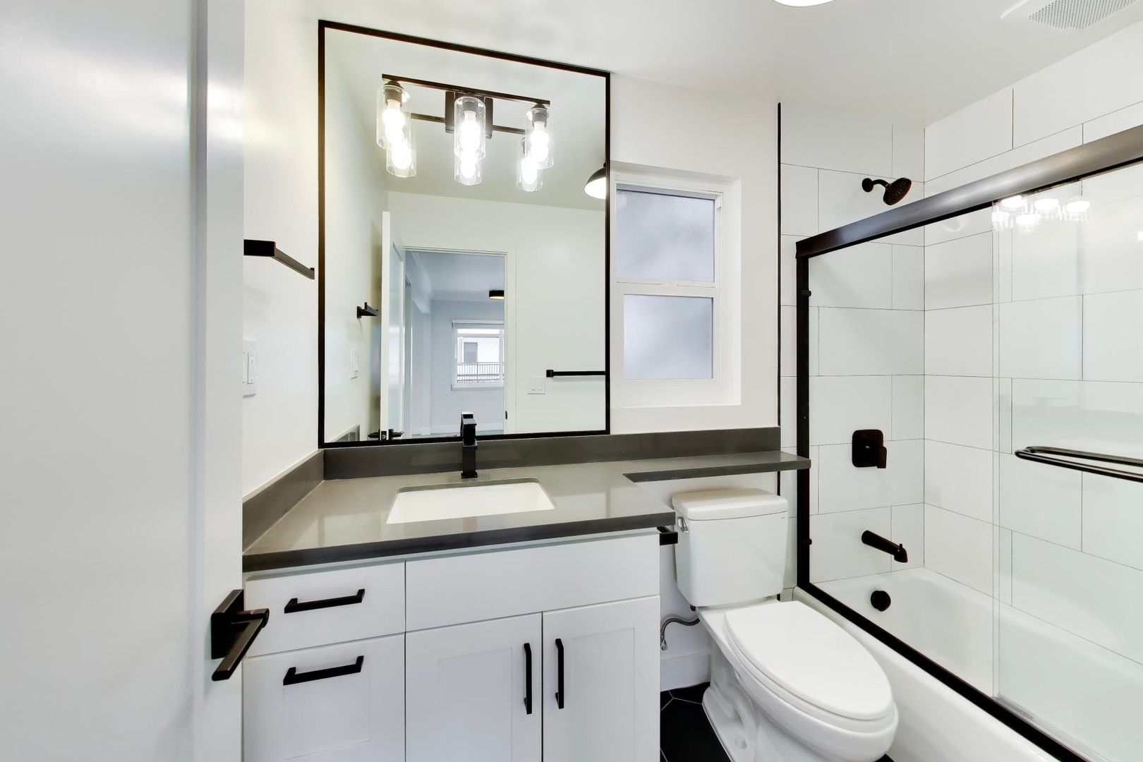 1249 Oak Grove Avenue - Image 2