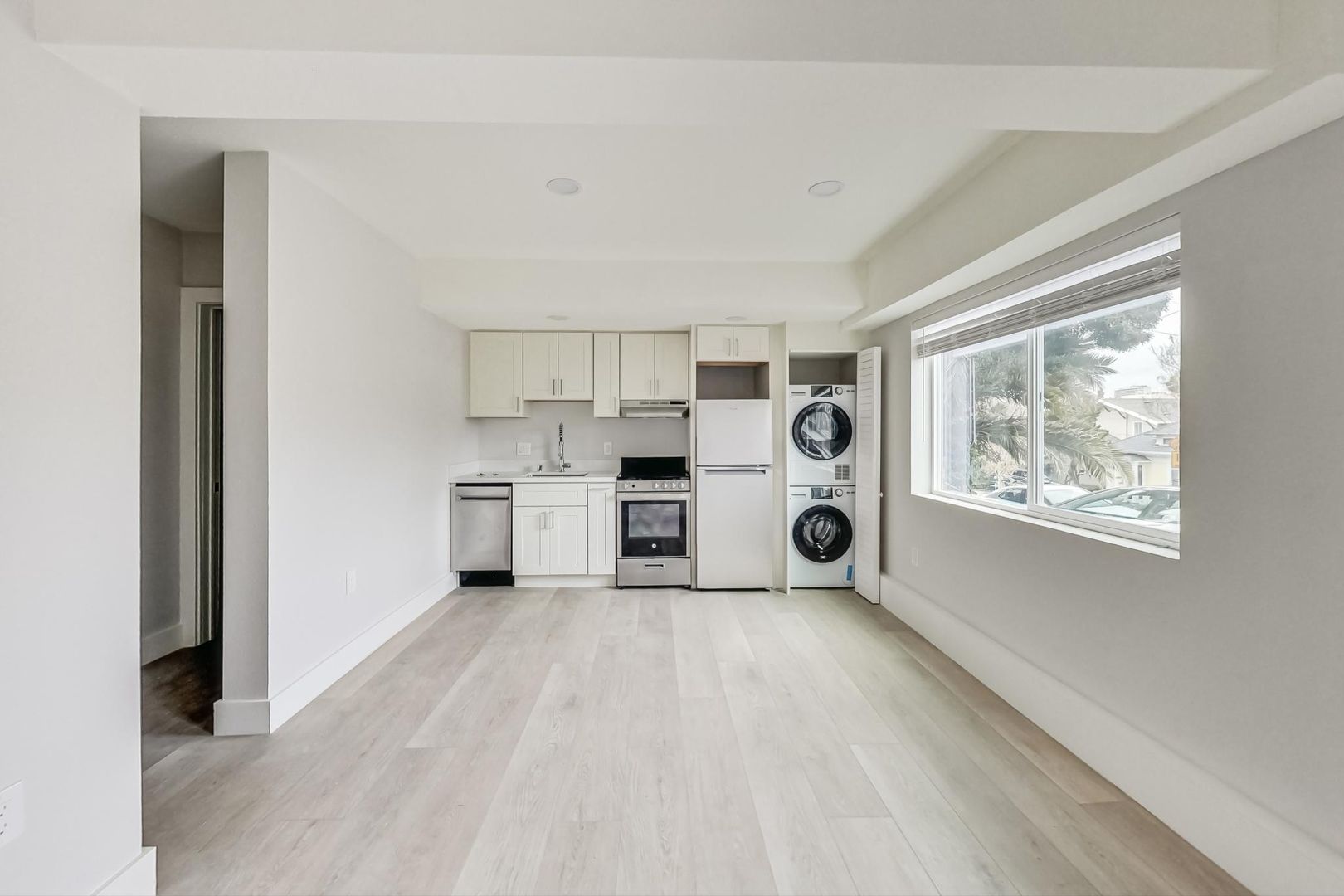 768 Walker Avenue - Main Image
