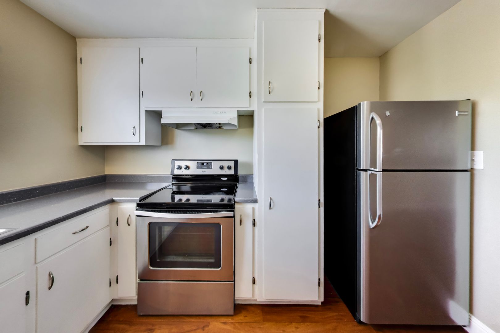 561 S. 7th Street - Main Image