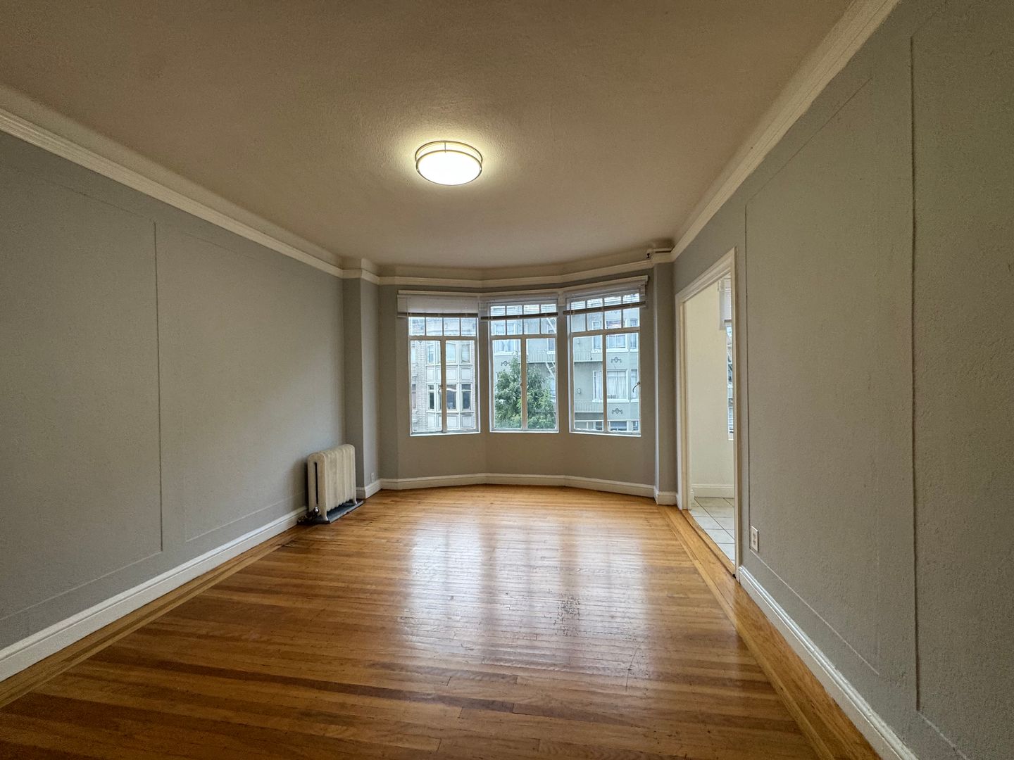 536 Leavenworth Street - Main Image