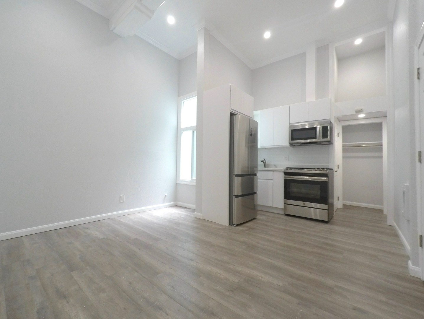 518 7th Street - Main Image