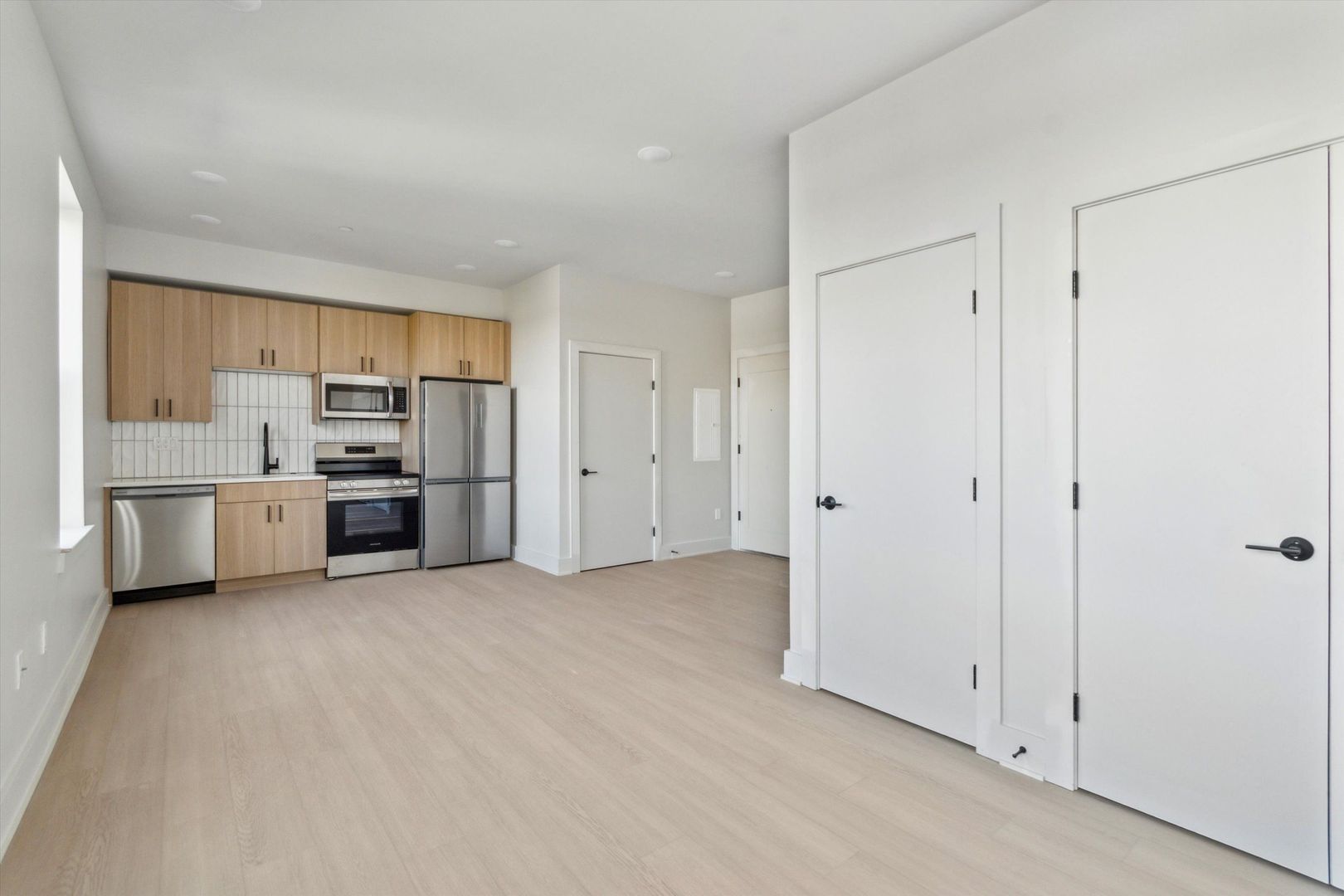 Philadelphia Apartment: 5521 Wayne Ave