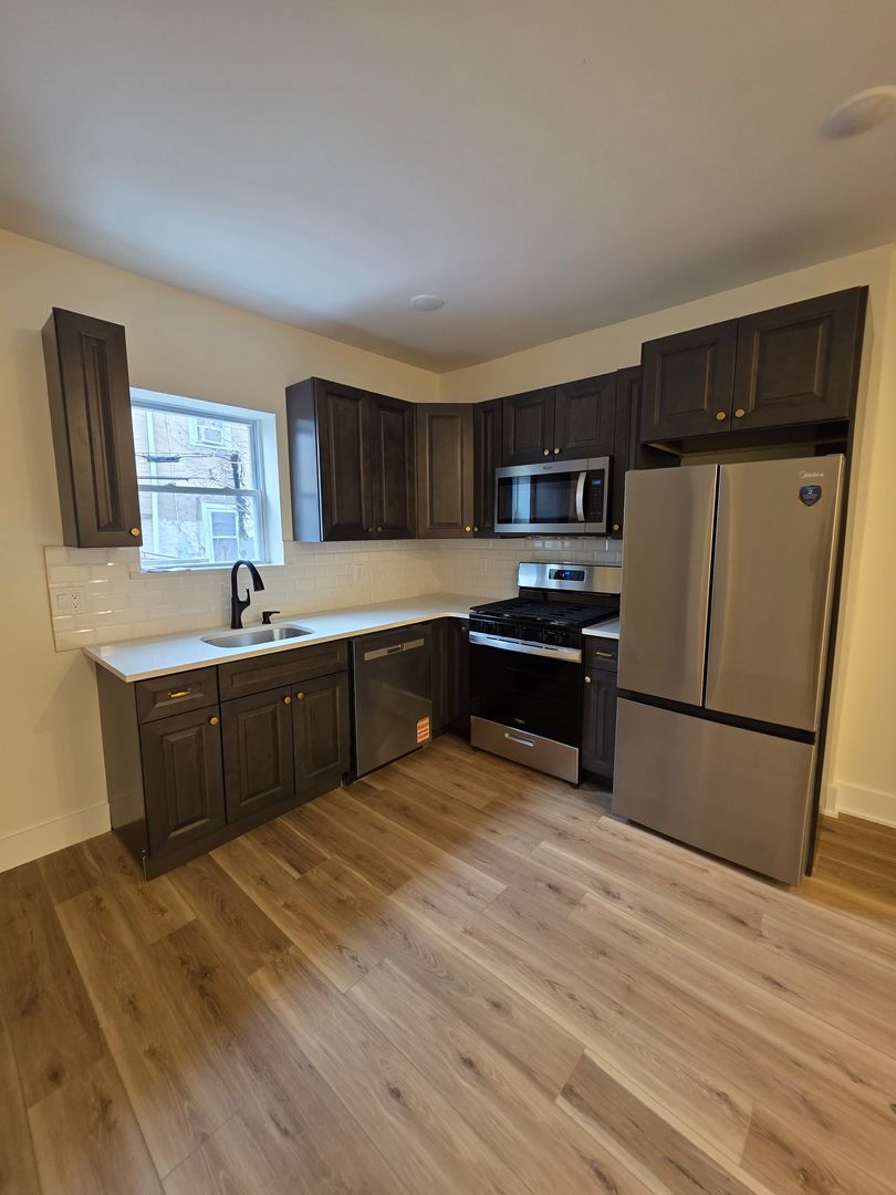 Philadelphia House: 1351 S 31st St