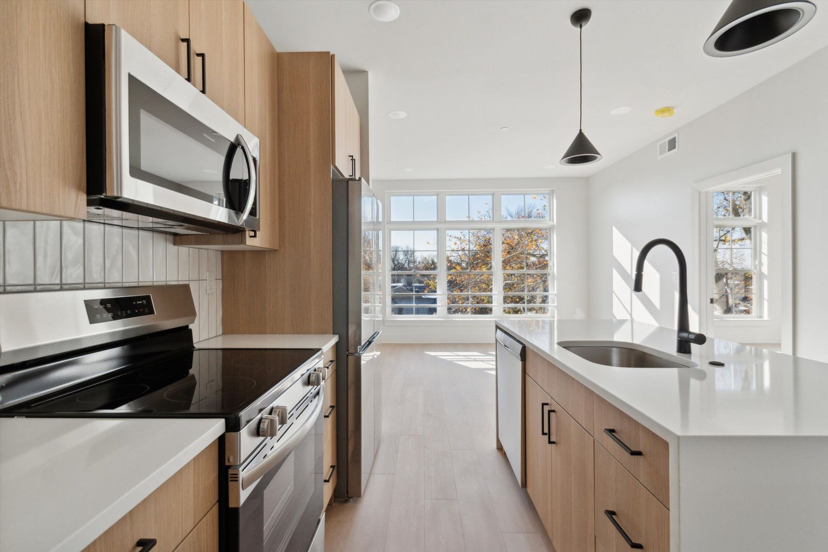 Philadelphia Apartment: 5521 Wayne Ave