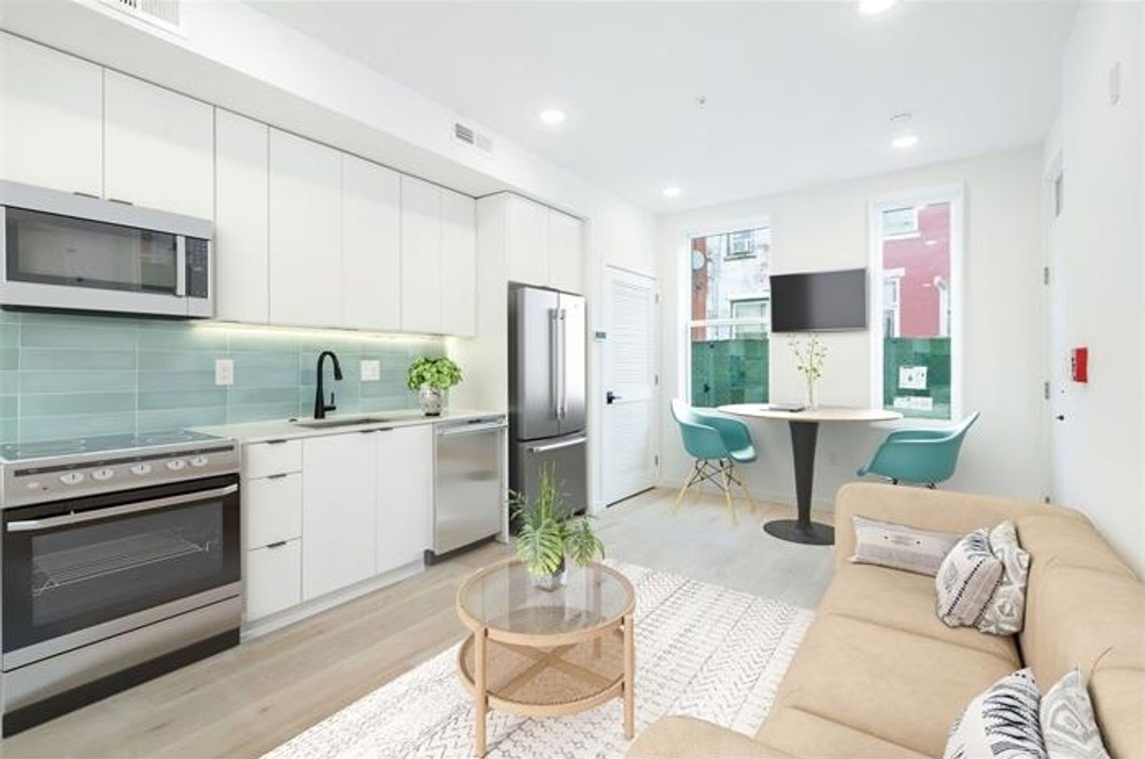 Philadelphia Apartment: 2722 N Hope St