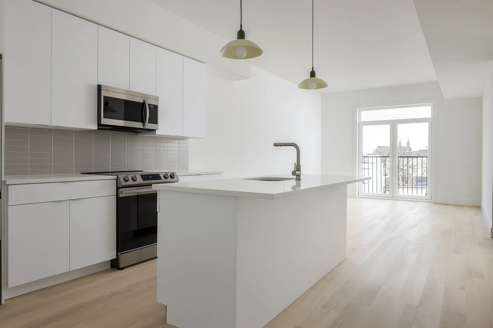 Philadelphia Apartment: 2654 Coral St