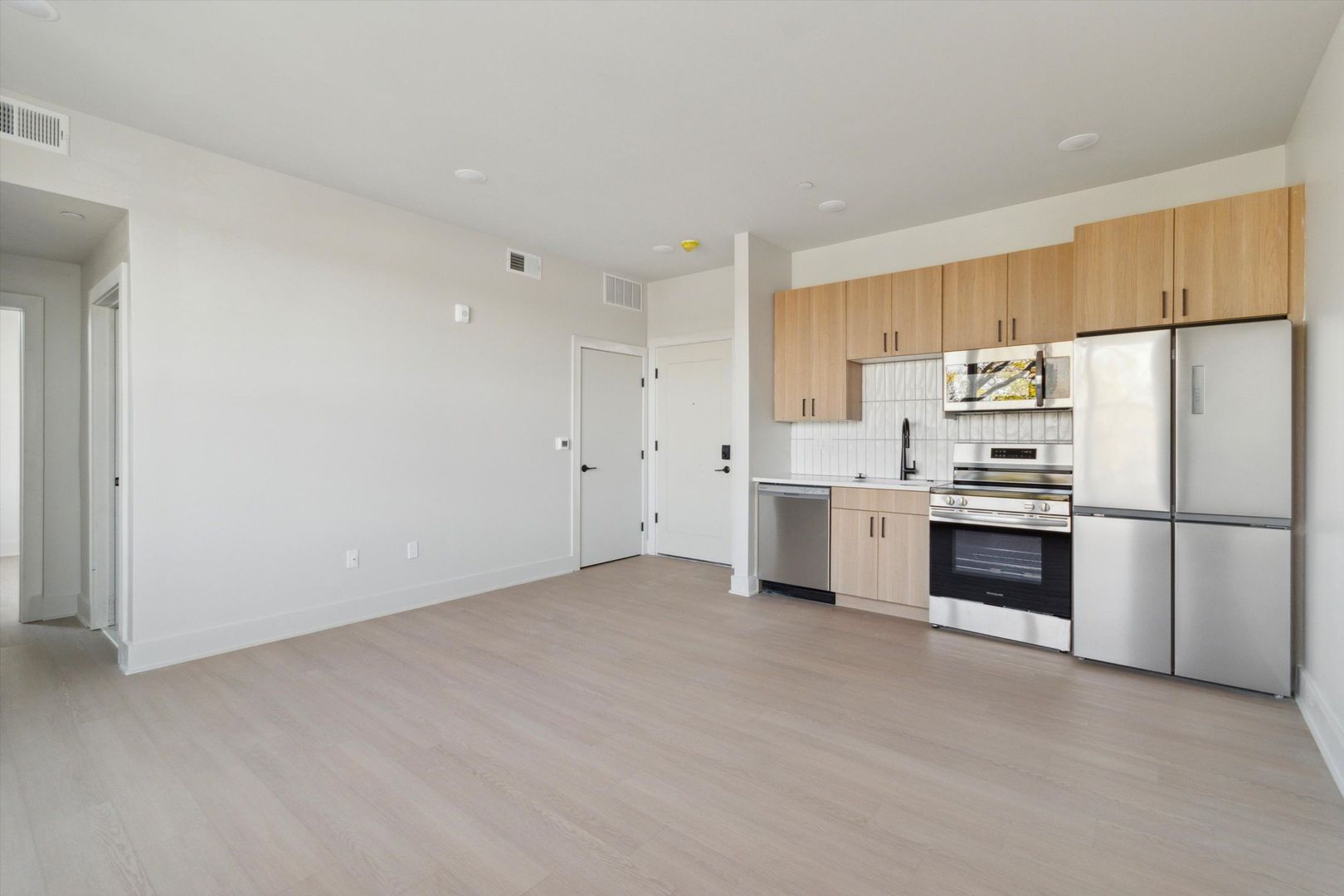 Philadelphia Apartment: 5521 Wayne Ave