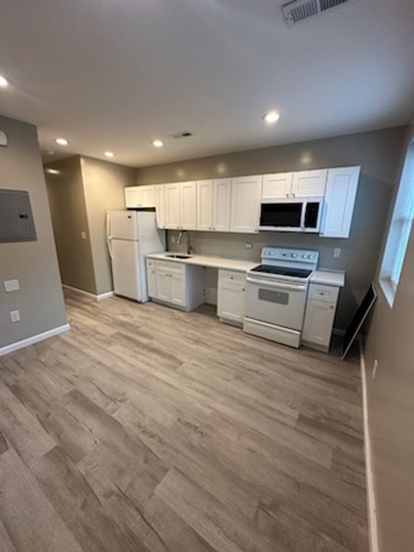 Philadelphia Apartment: 2611 N 12th St