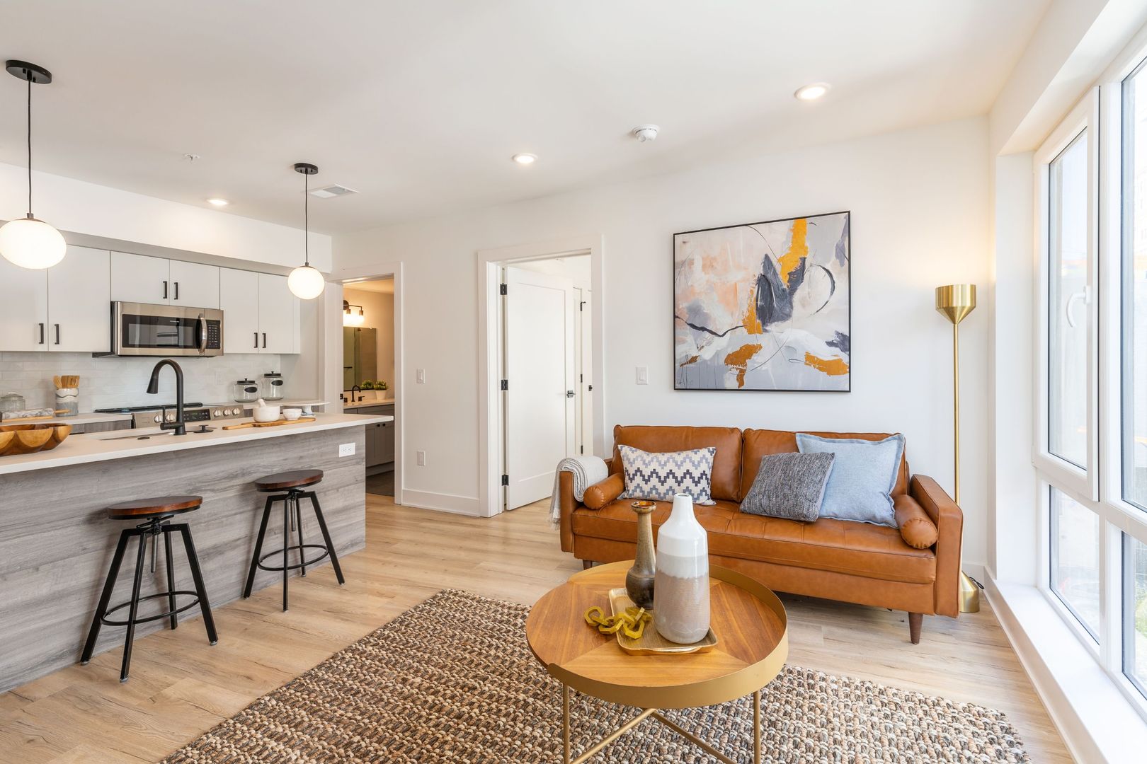 Philadelphia Apartment: 629 W Girard Ave