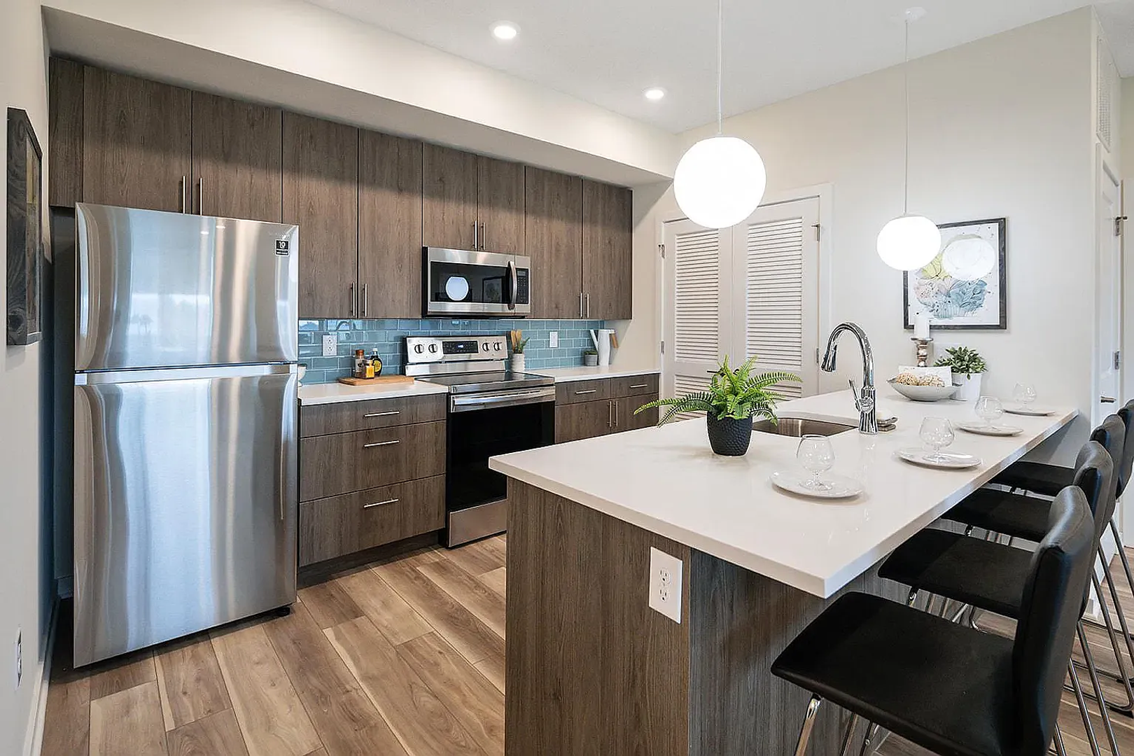 Philadelphia Apartment: 1651 5th St