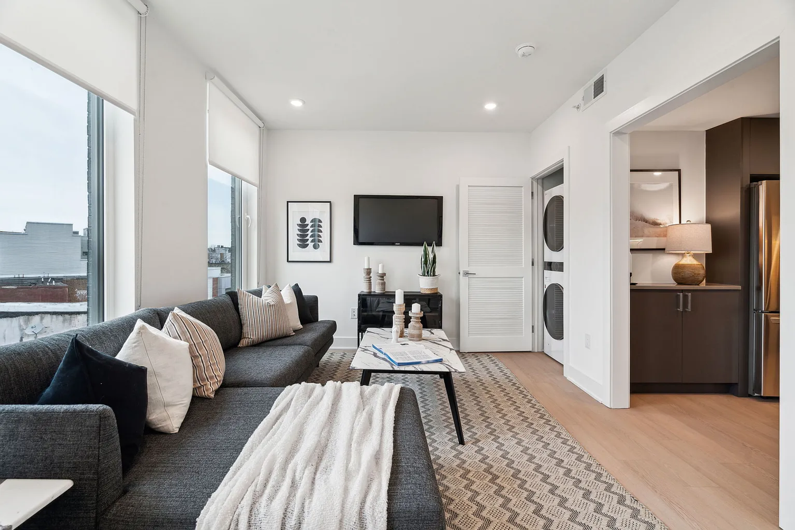 Philadelphia Apartment: 2000 Dreer St