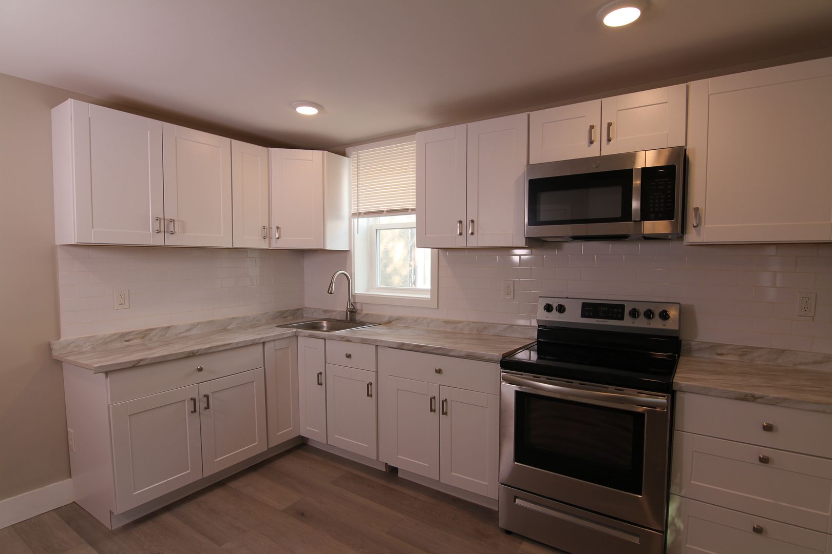 Philadelphia Apartment: 1631 Dyre Street