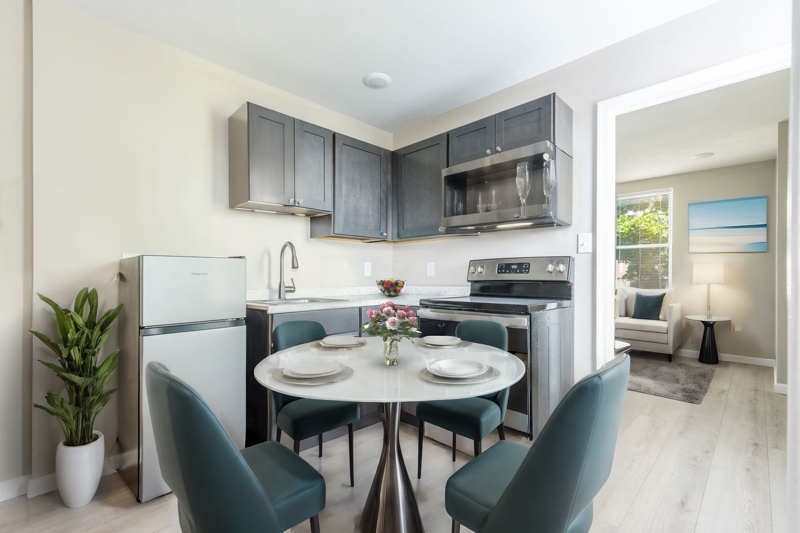 Philadelphia Apartment: 4821 Griscom St.
