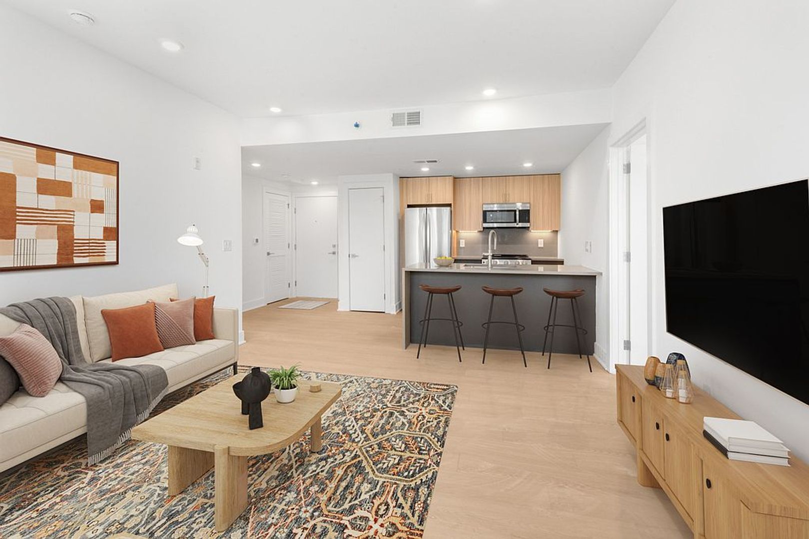Philadelphia Apartment: 2000 Dreer St