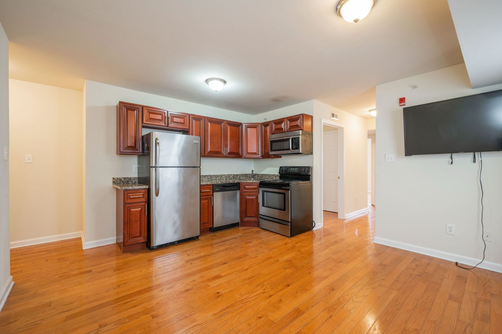 Philadelphia Apartment: 1519-21 N 16th St