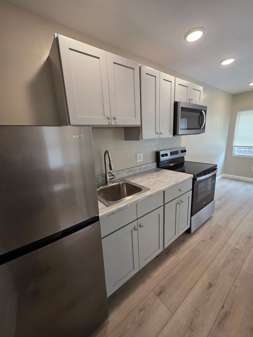 Philadelphia Apartment: 4713 Penn St