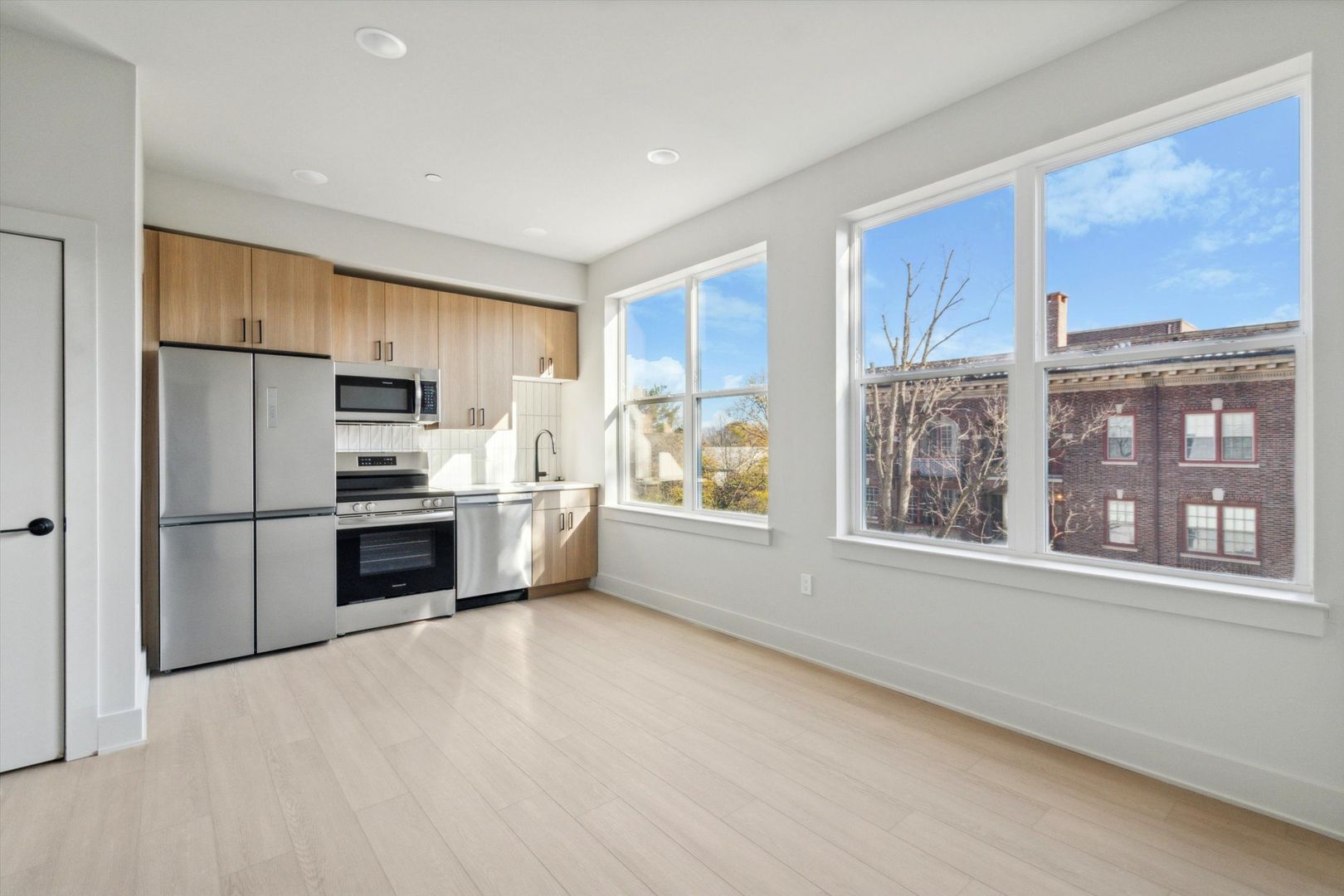 Philadelphia Apartment: 5521 Wayne Ave