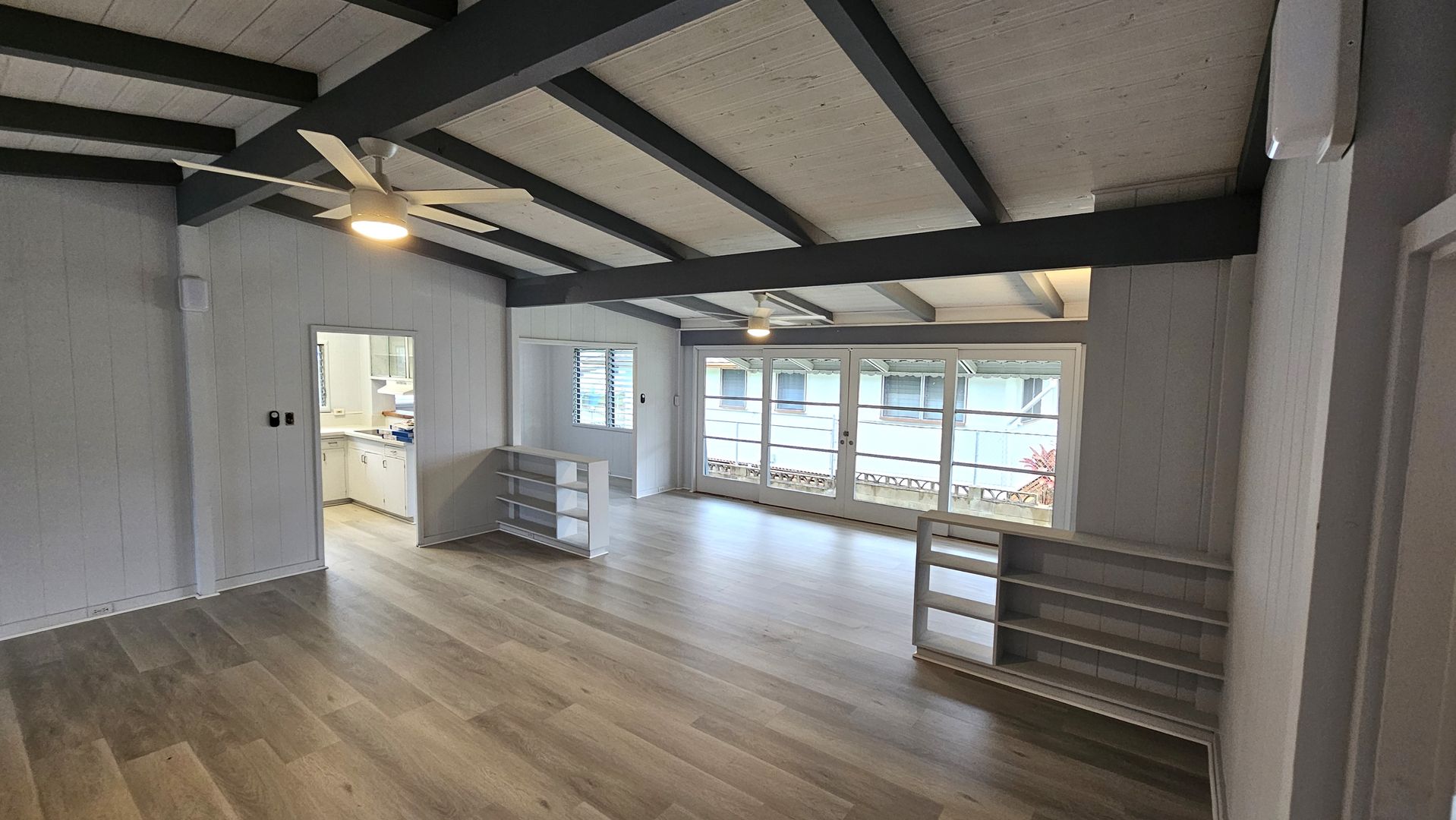 Kailua House: 1368 Akaiki Street