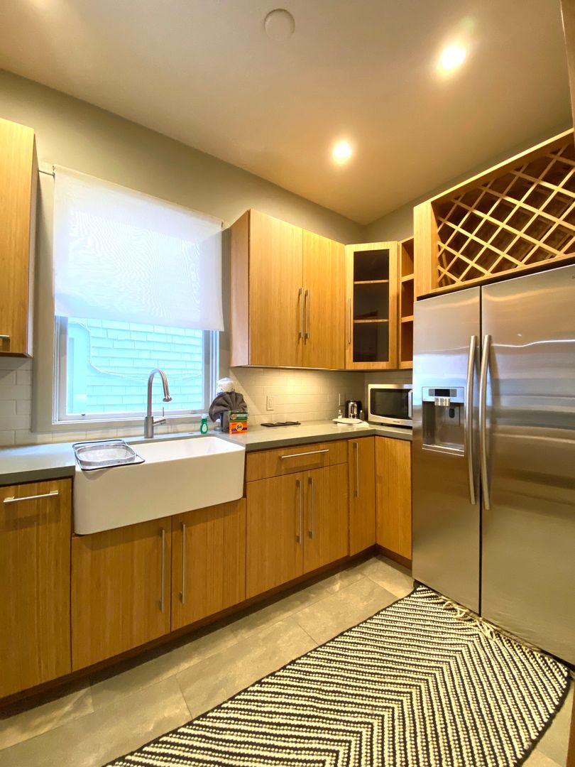 San Francisco Apartment: 3426 Sacramento Street