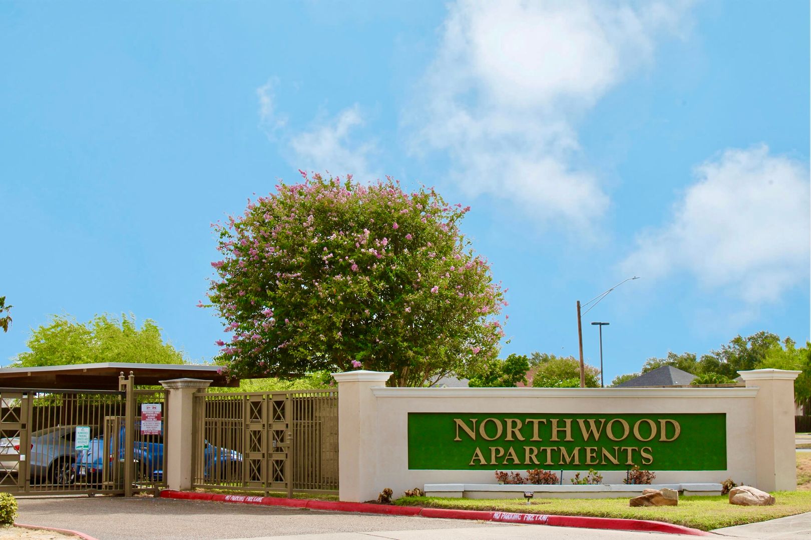 McAllen Apartment: 201 Quamasia Ave, McAllen, TX 78504