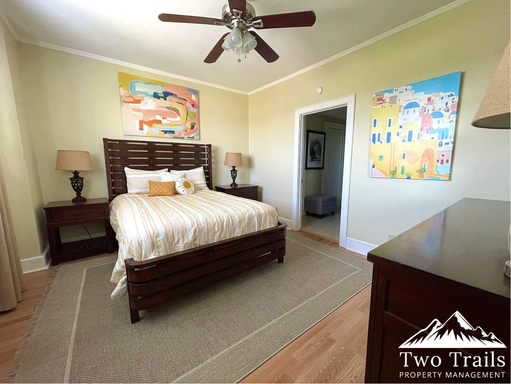 DOWNTOWN FULLY-FURNISHED CONDO – photo 1