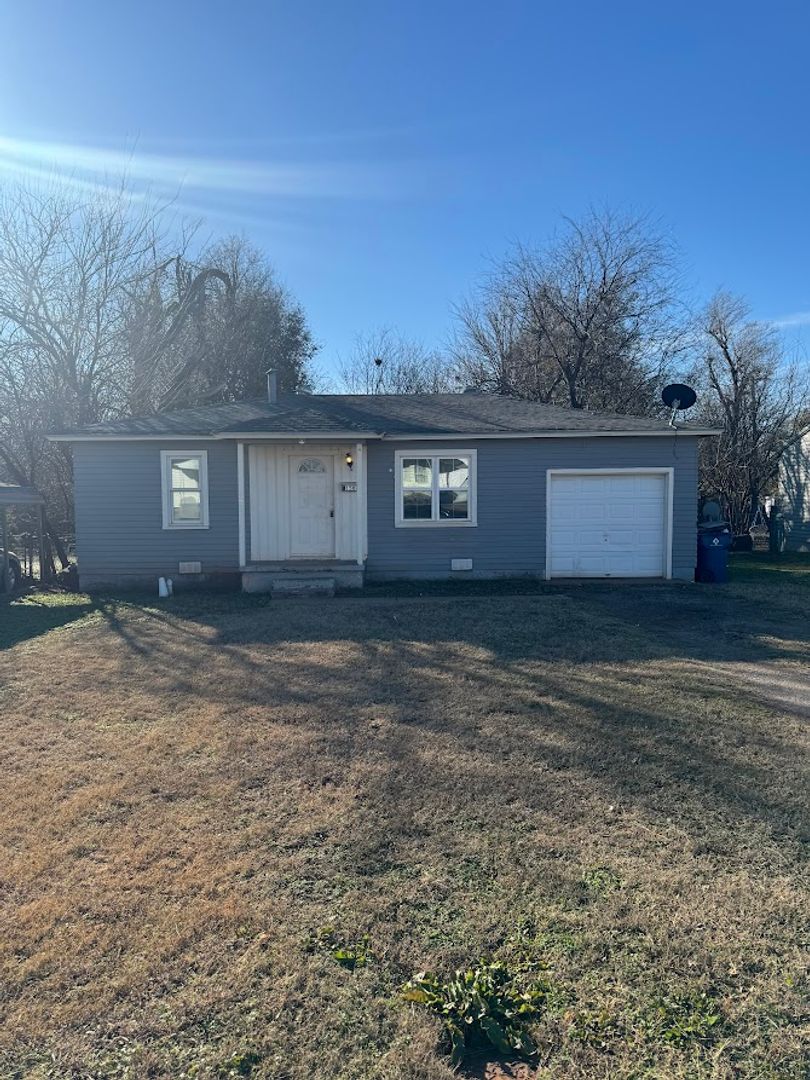 Oklahoma City House: 1502 SE 64th ST