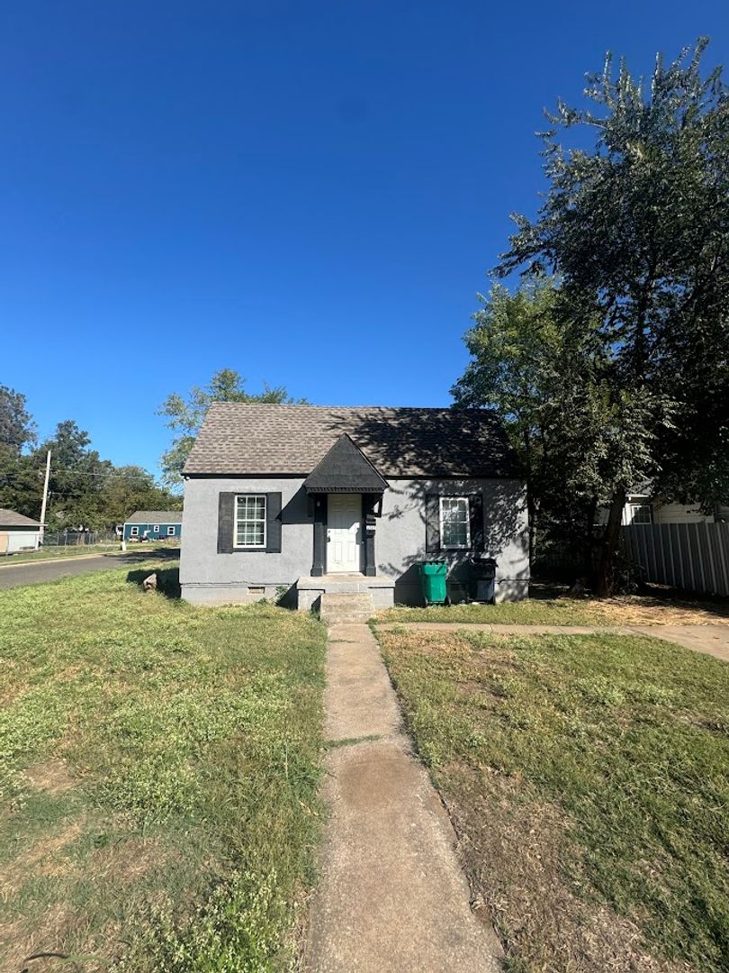 Oklahoma City House: 1727 NE 19th St