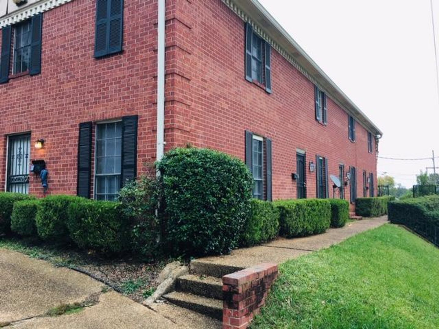 Jackson Townhome: 900 Whitworth Street *