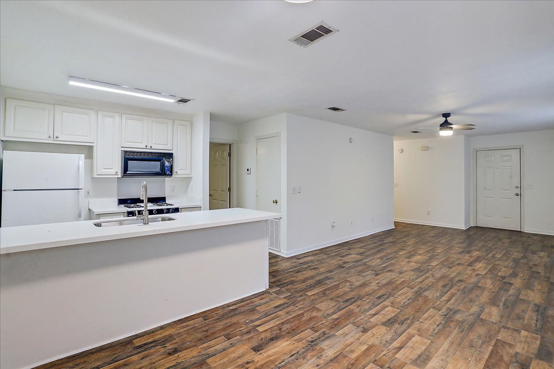 2-Bedroom, 2-Bath Townhome in Brandon 10 of 12