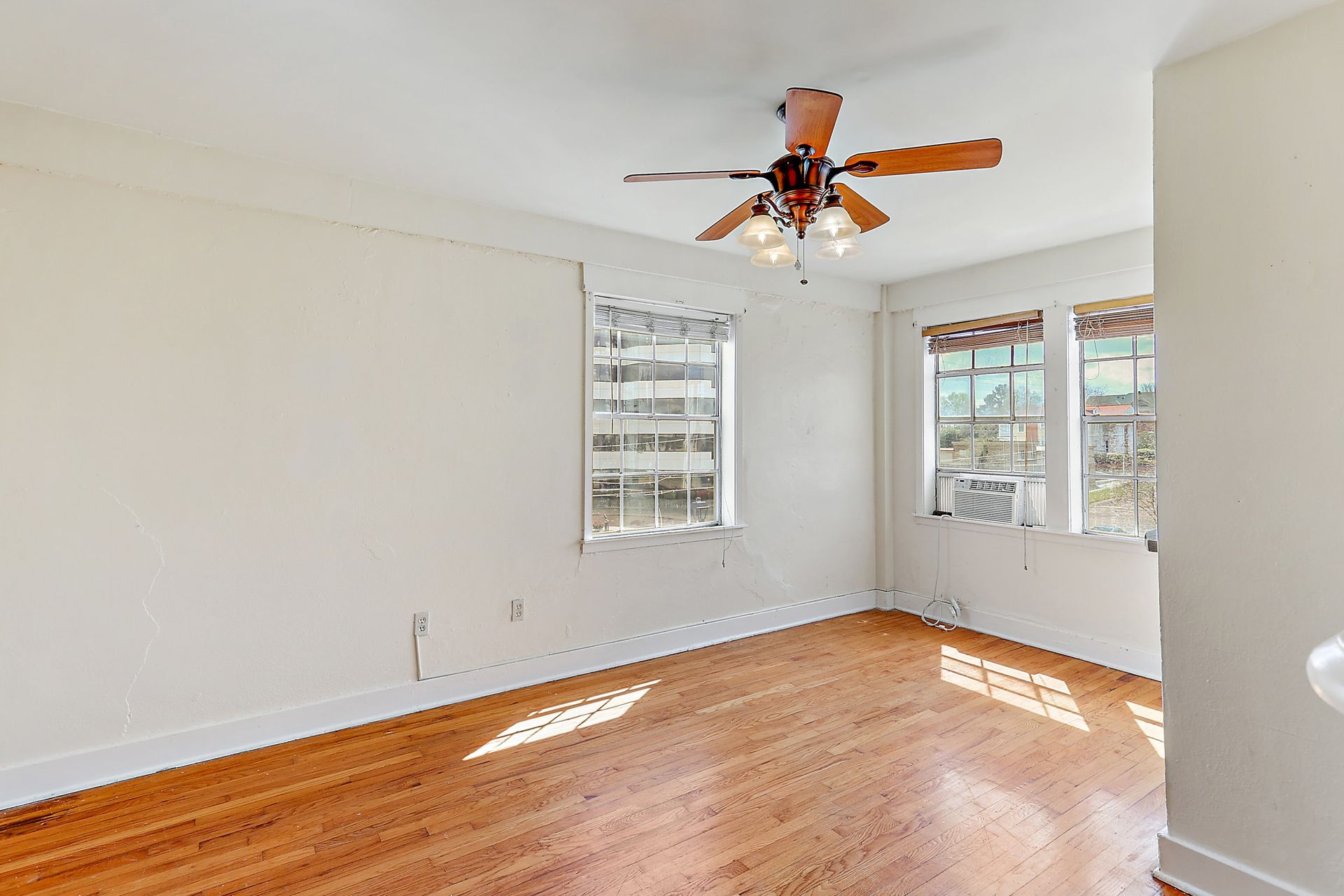One-Bedroom in Belhaven! 6 of 12
