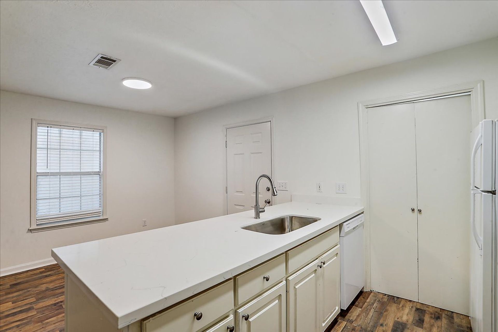 2-Bedroom, 2-Bath Townhome in Brandon 7 of 12