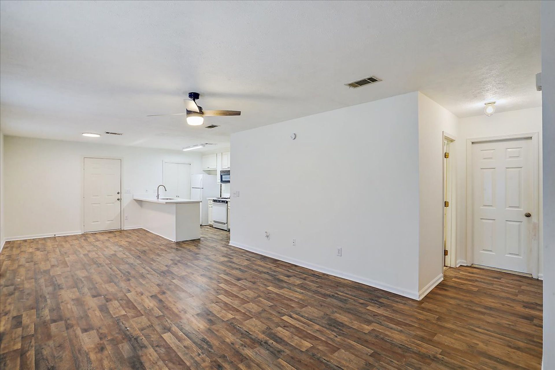 2-Bedroom, 2-Bath Townhome in Brandon 2 of 12