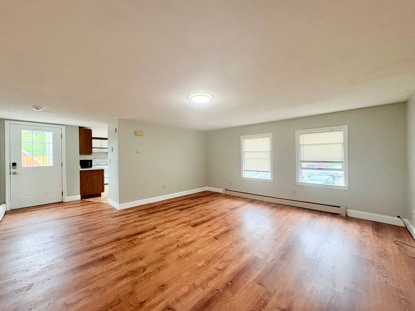 Amesbury Apartment: 50 Friend Street
