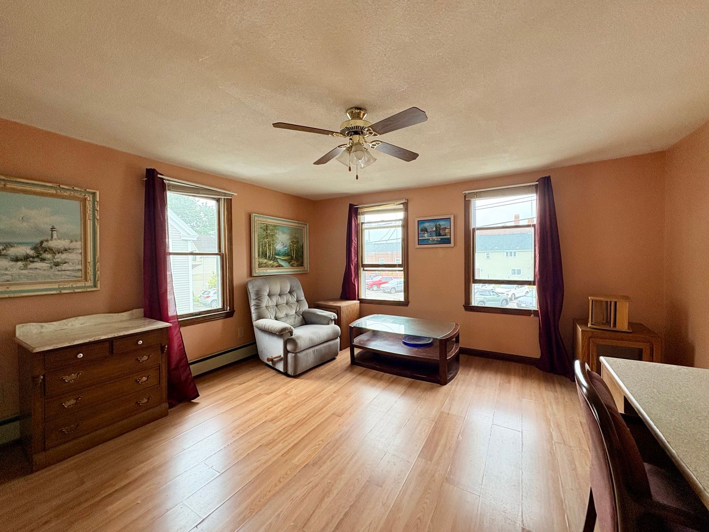 Amesbury Apartment: 50 Friend Street