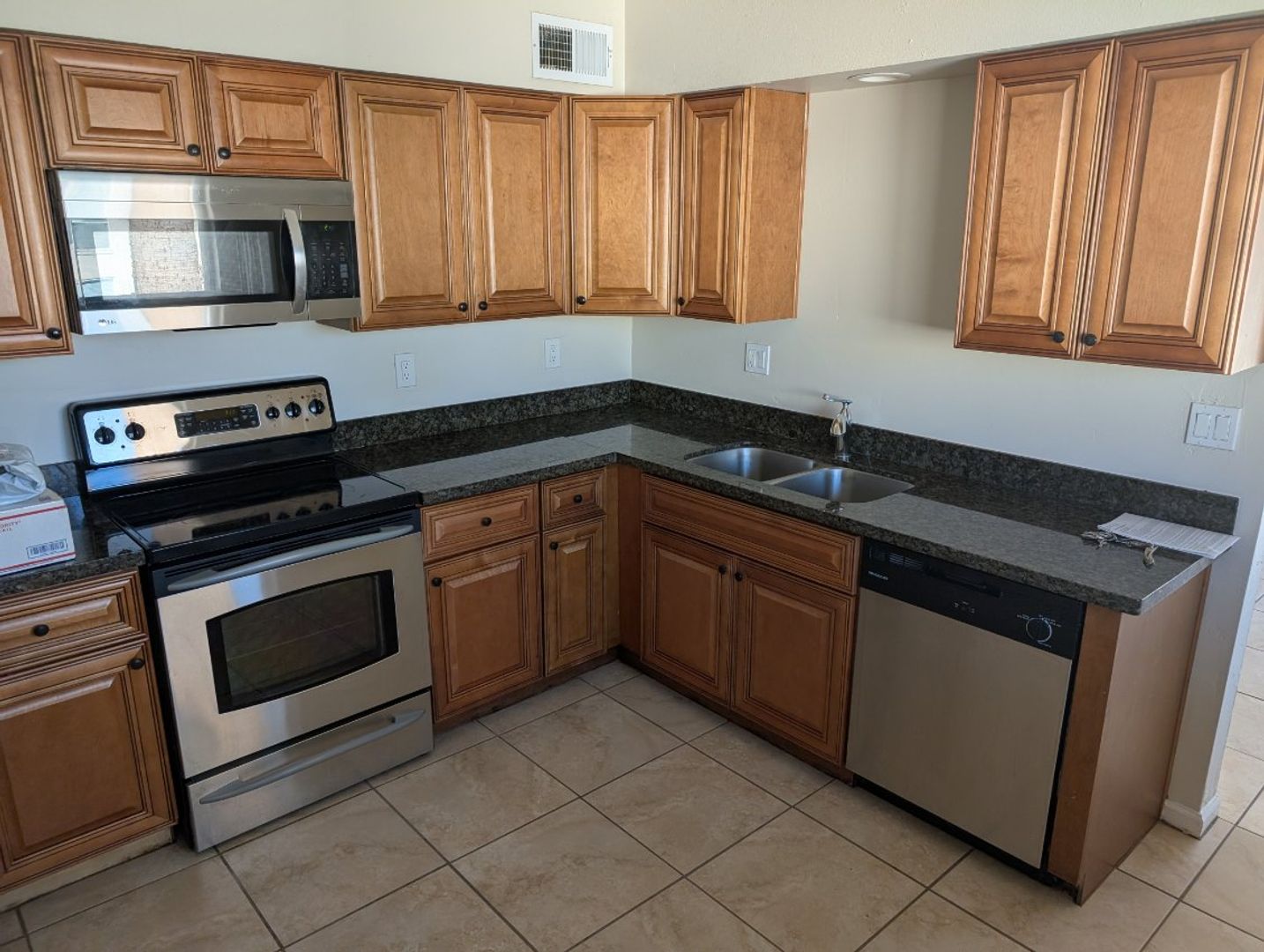 Mesa Apartment: All Vacancies