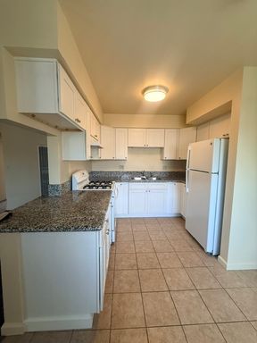 591 D Street # J – photo 1