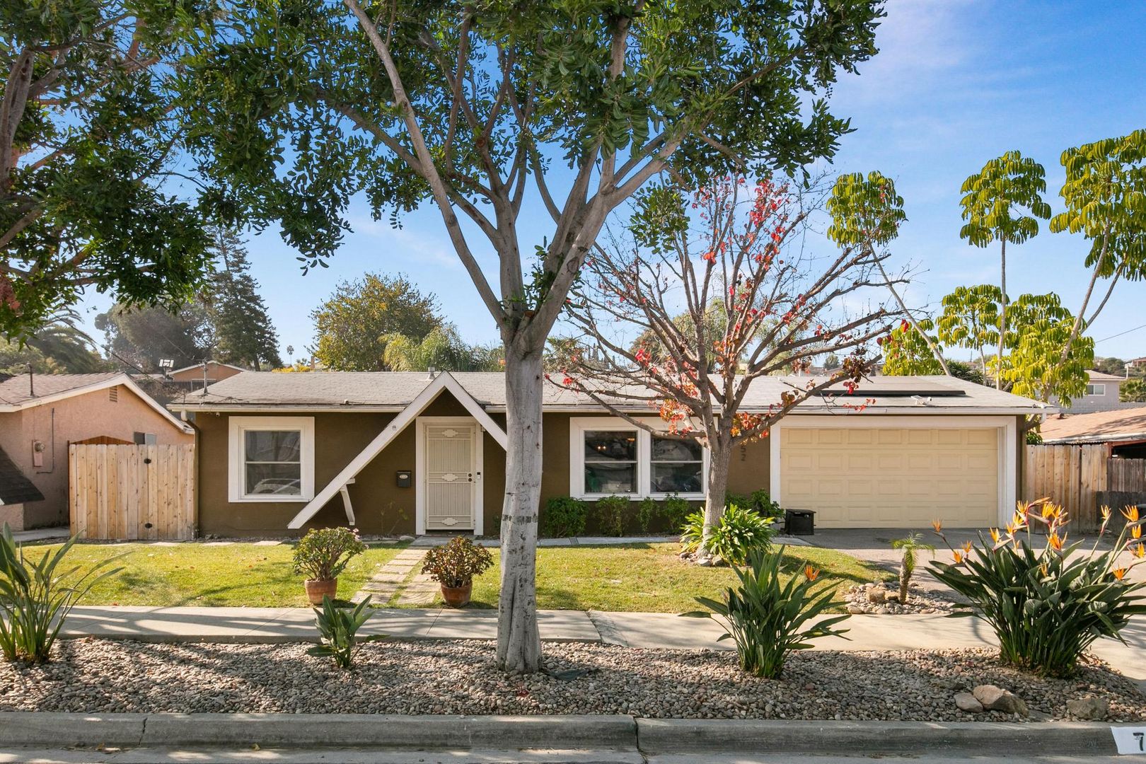 Spring Valley House: 752 Osage Street