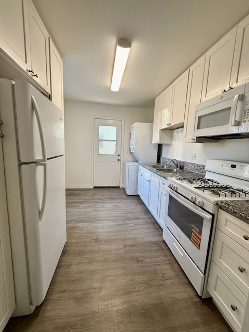 San Diego Apartment: 785 & 787 18th Street