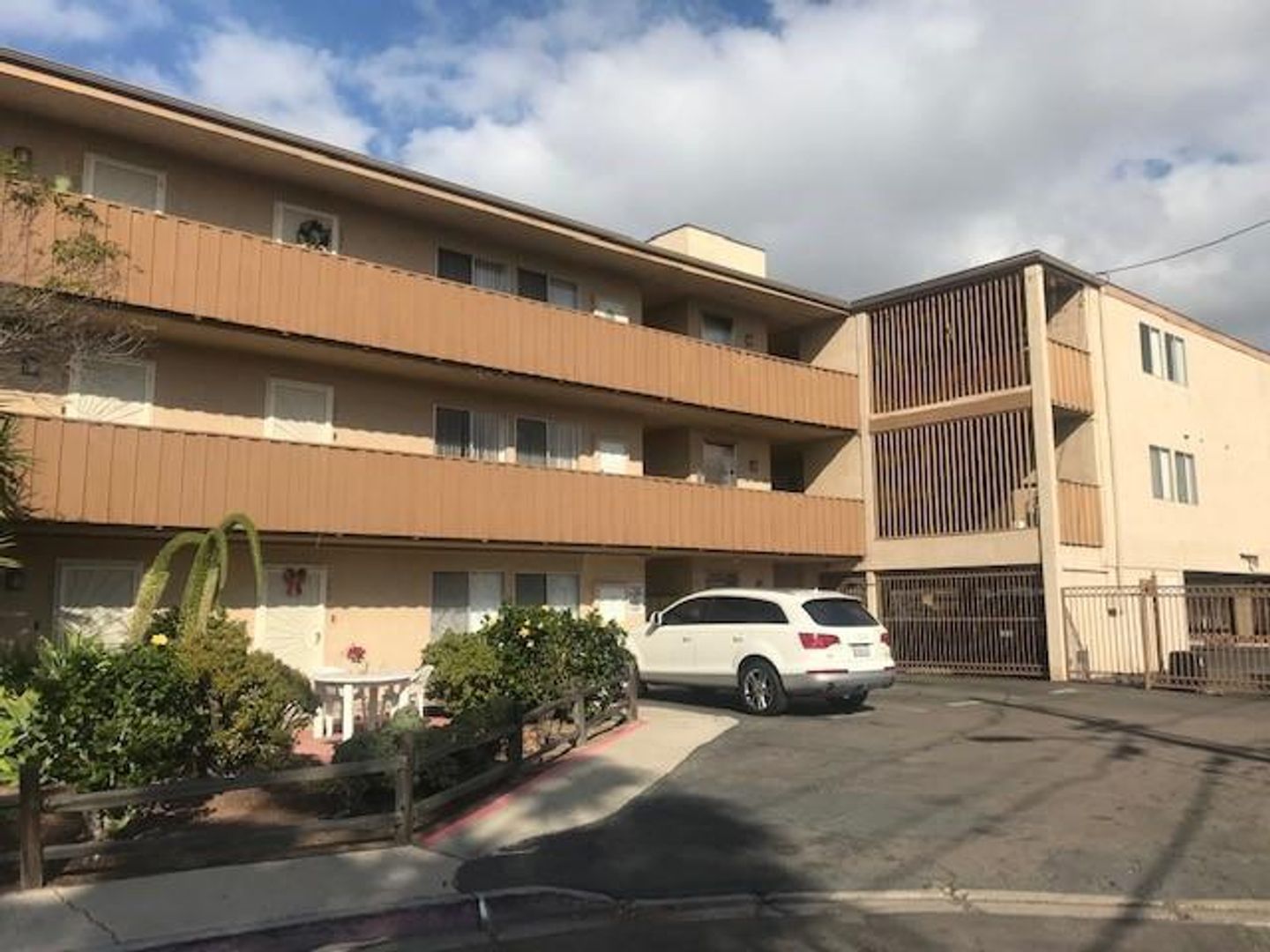 Chula Vista Apartment: 361 Vance Street