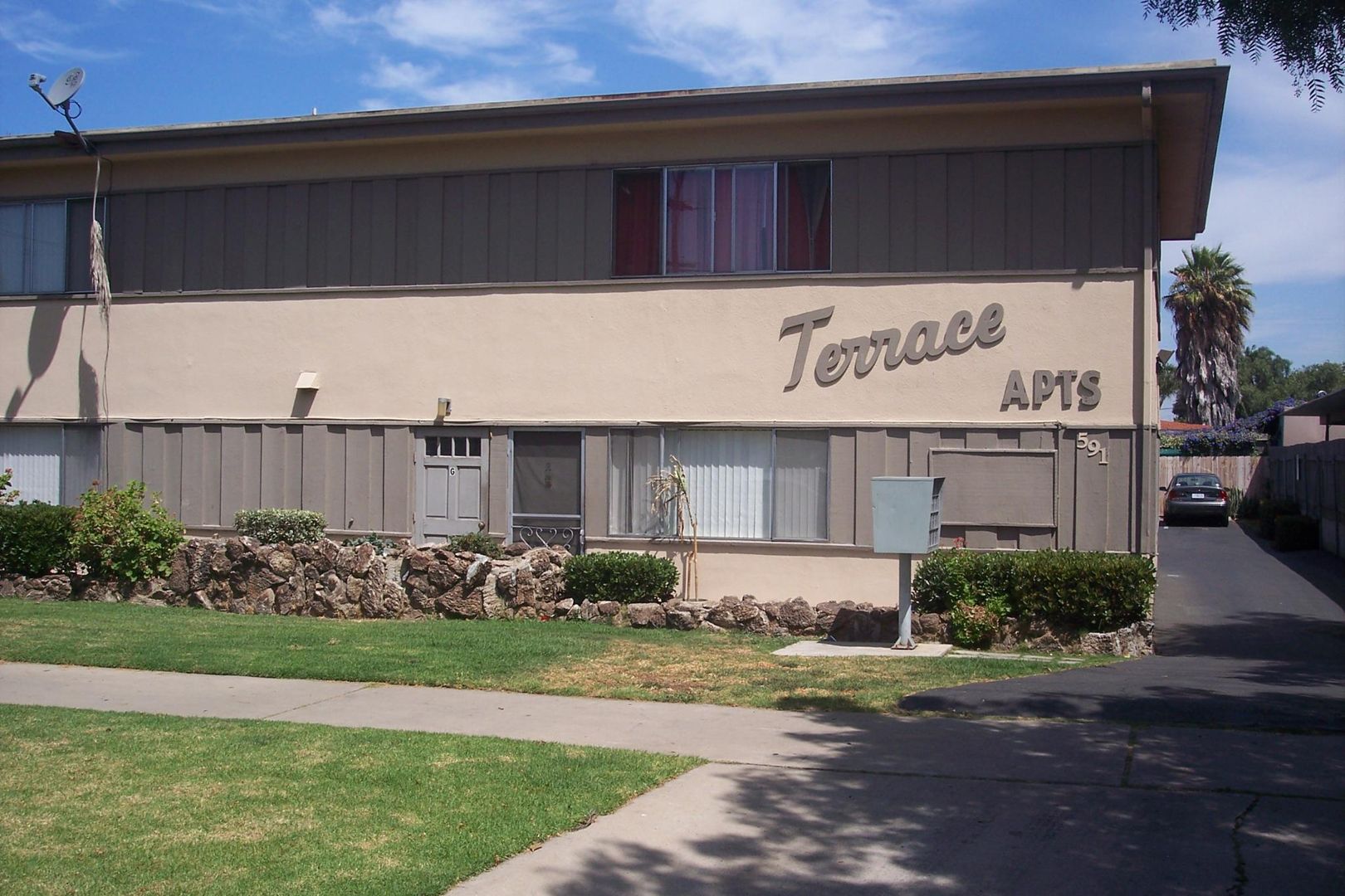 Chula Vista Apartment: 591 "D" St, Units A-L