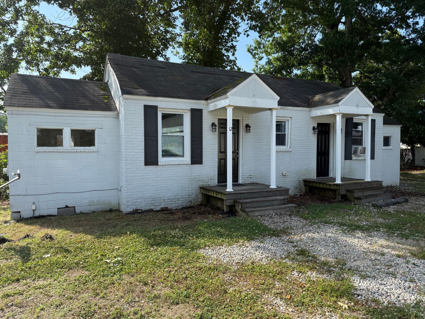 South Chesterfield Apartment: 16413 Route 1