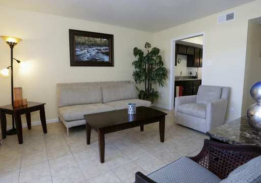 Studio Apartment – 9475 W Sam Houston Parkway, Houston, TX 77099
