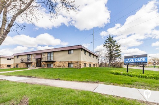 LAKE PARK- $743 RENT FOR 1BED/1BATH!! – photo 1