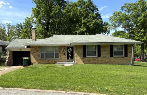 Bellfontaine Neighbors Home for Rent – photo 1