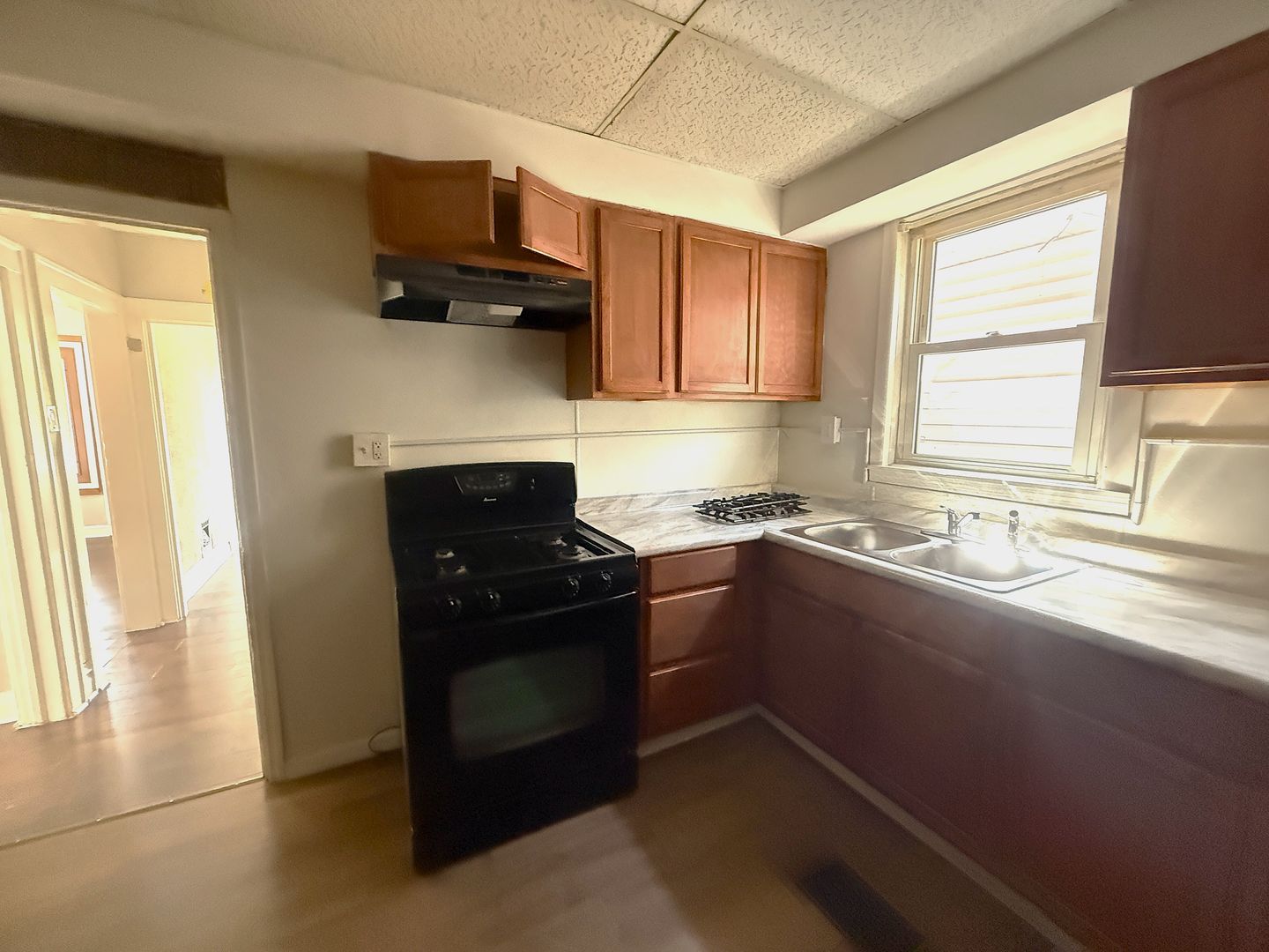 Saint Louis House: 1243 Sutter Ave.