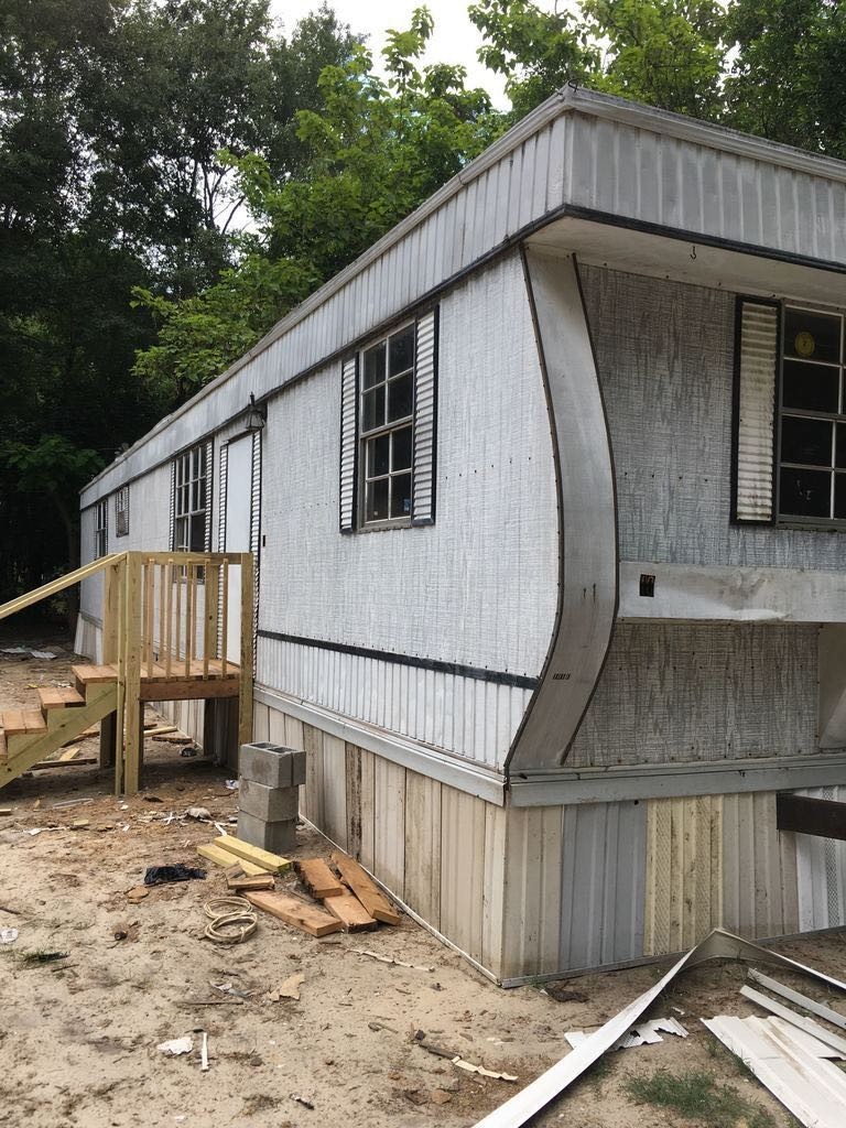 Aiken House: 3 White Heron Circle