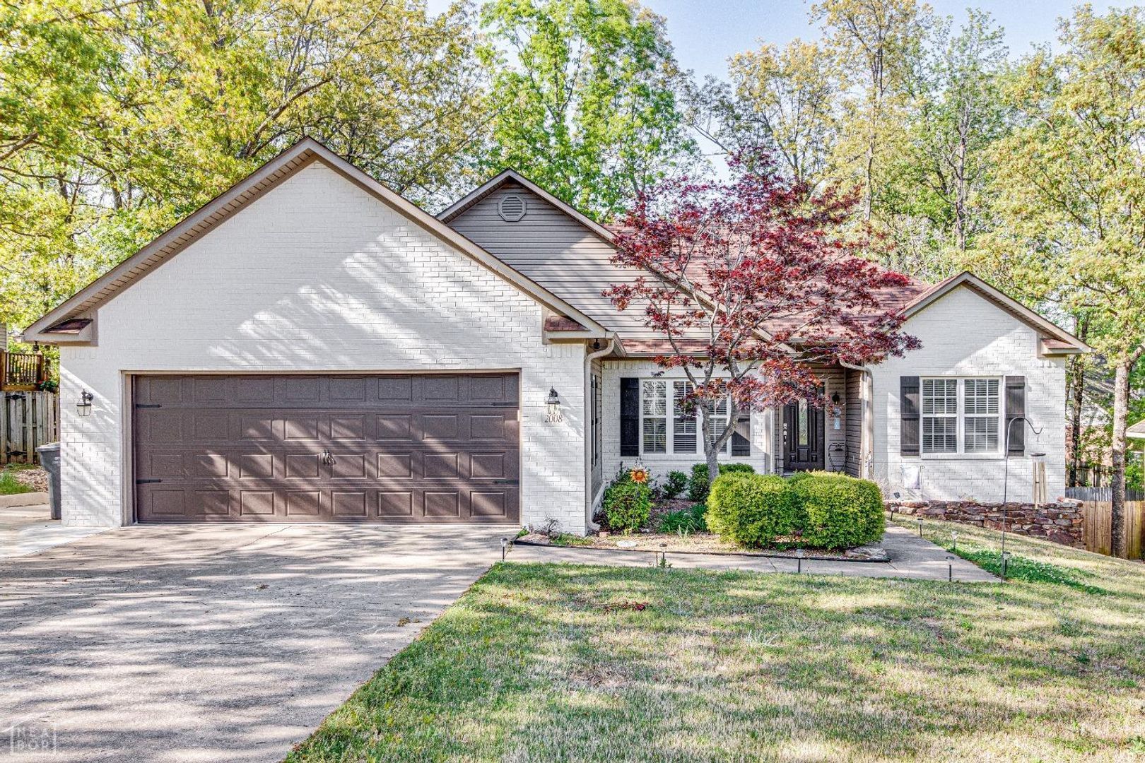Jonesboro House: 2008 Boundary Oaks Dr.