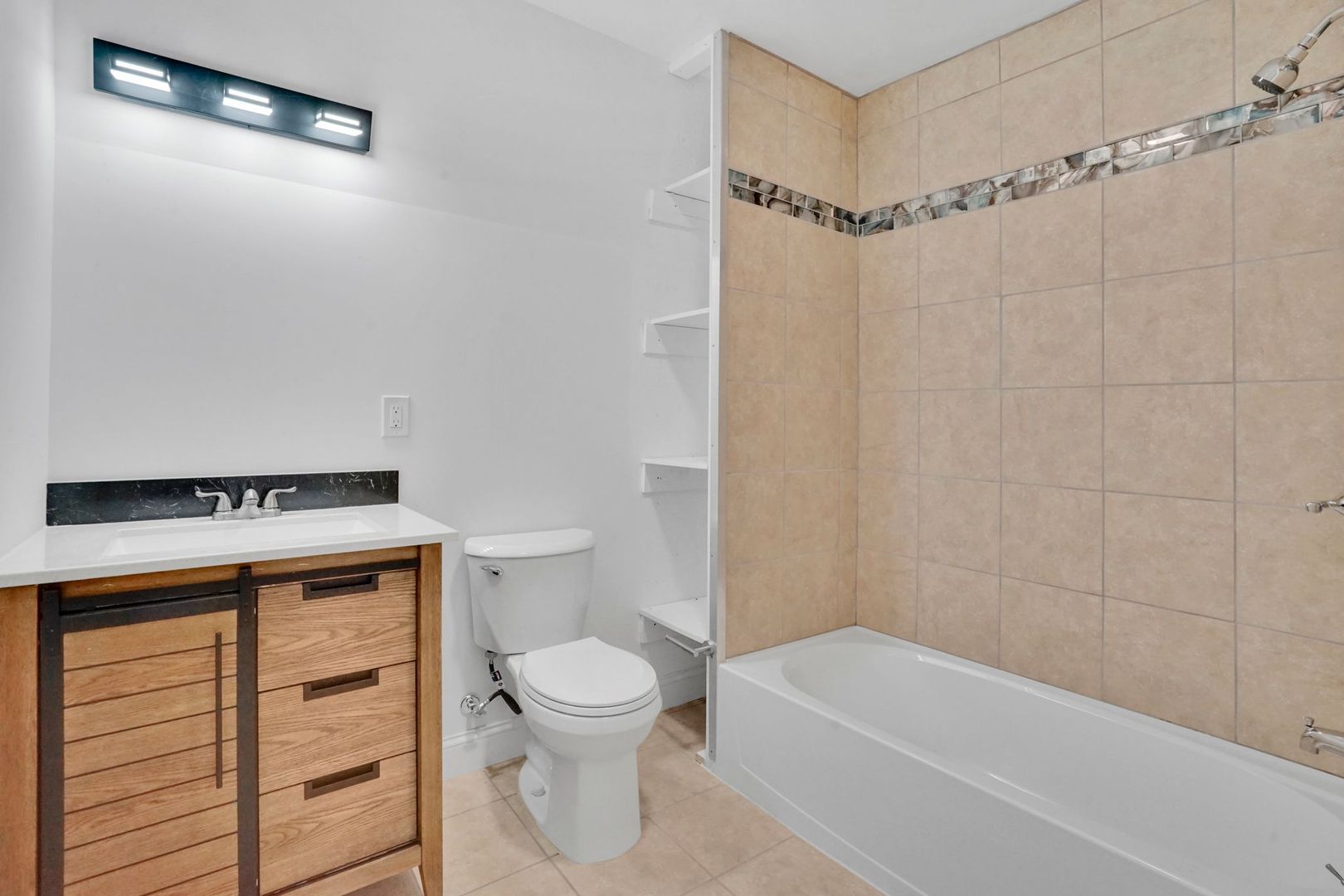 Springfield Apartment: 296 Hancock Street