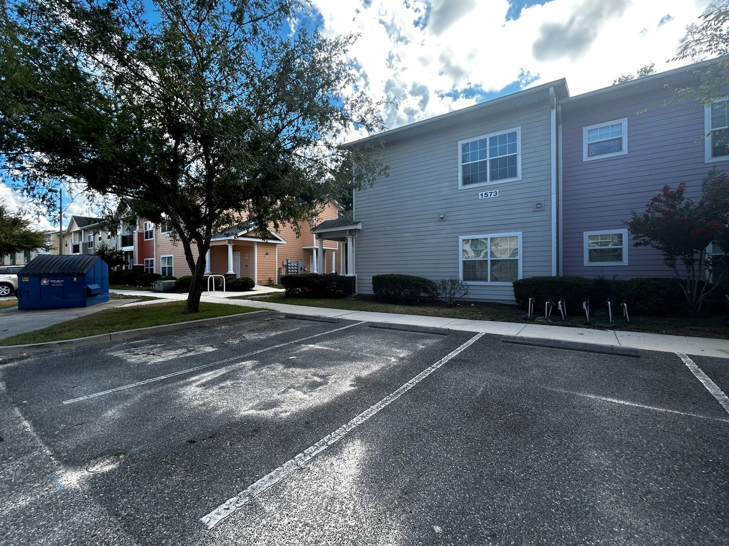 Gainesville Townhome: 1573 NW 29th Road Unit 5