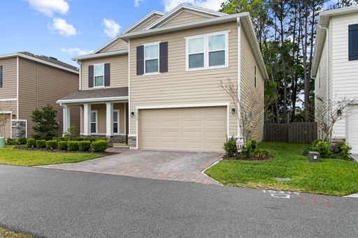 Lovely home in NW Arbor Greens Neighborhood